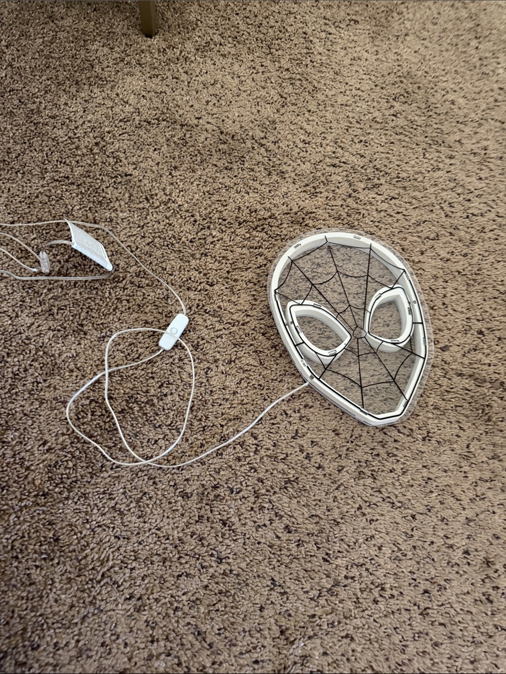 White LED Spider-Web wall accessory